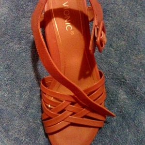 Authentic Vionic Sandals